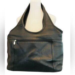 PIEL REAL BLACK LEATHER XL MULTI USE
HOBO TRAVEL BAG
